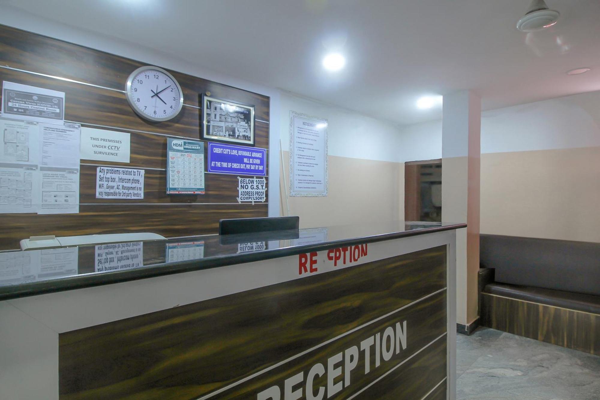 Spot On 81775 Mohit Gokul Lodge New Luxury Room'S Near Secunderabad Railway Station Lalaguda Exterior photo